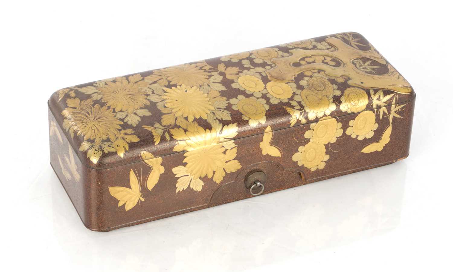 Lot 590 - A JAPANESE MEIJI PERIOD LIDDED RAISED LACQUERWORK BOX