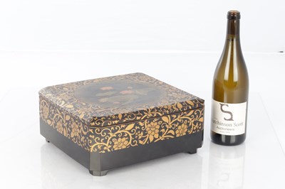 Lot 440 - A JAPANESE MEIJI PERIOD LACQUERWORK LIDDED BOX