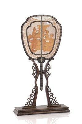 Lot 329 - A FINE 19TH CENTURY CHINESE HARDWOOD AND PIERCED BOXWOOD IVORY HIGHLIGHTED FAN ON STAND
