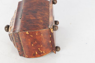 Lot 986 - A 19TH CENTURY TORTOISESHELL TEA CADDY OF SMALL SIZE