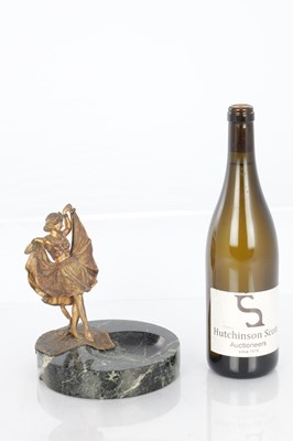 Lot 970 - FRANZ BERGMANN, A 19TH CENTURY AUSTRIAN COLD-PAINTED EROTIC FIGURAL BRONZE AND ANTICO VERDE MARBLE PIN TRAY