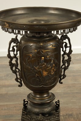Lot 475 - A LARGE AND IMPRESSIVE PAIR OF JAPANESE MEIJI PERIOD BRONZE SECTIONAL VASES