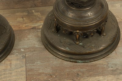 Lot 475 - A LARGE AND IMPRESSIVE PAIR OF JAPANESE MEIJI PERIOD BRONZE SECTIONAL VASES