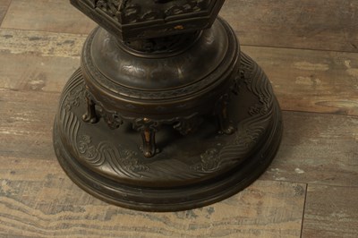 Lot 475 - A LARGE AND IMPRESSIVE PAIR OF JAPANESE MEIJI PERIOD BRONZE SECTIONAL VASES
