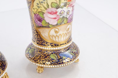 Lot 81 - A GOOD EARLY 19TH CENTURY SPODE THREE PIECE GARNITURE SET OF LARGE SIZE