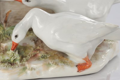 Lot 64 - A 19TH CENTURY MEISSEN PORCELAIN FIGURE GROUP
