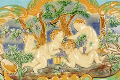 Lot 37 - A LARGE 19TH CENTURY MINTON MAJOLICA CERAMIC JARDINIERE
