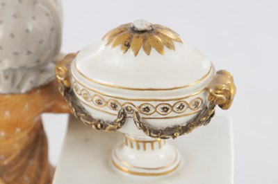 Lot 35 - A 19TH CENTURY MEISSEN PORCELAIN FIGURAL GROUP