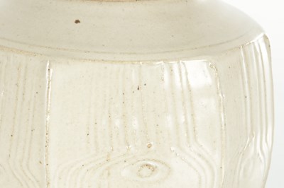 Lot 49 - A DAVID LLOYD-JONES (1928 - 1994). STONEWARE GLAZED ART POTTERY FACETED VASE