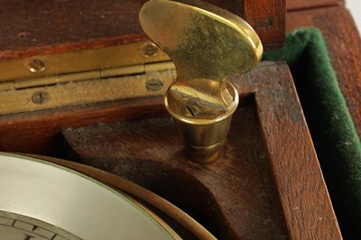 Lot 1060 - S. SMITH & SON. TRAFALGAR SQUARE, LONDON. AN EARLY 20TH CENTURY EIGHT DAY MARINE CHRONOMETER