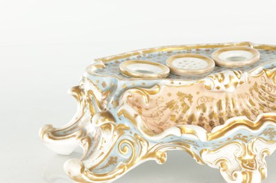 Lot 84 - A 19TH CENTURY FRENCH PORCELAIN INKWELL