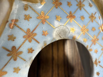 Lot 84 - A 19TH CENTURY FRENCH PORCELAIN INKWELL