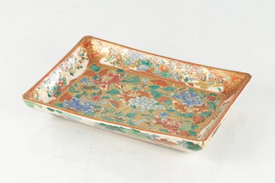 Lot 1708 - A CHINESE KUTANI PORCELAIN TRAY