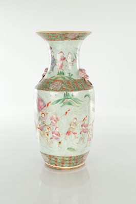 Lot 499 - A 19TH CENTURY CHINESE CANTON ROSE MEDALLION PORCELAIN VASE