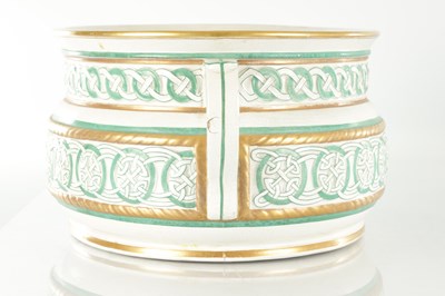Lot 65 - A VICTORIAN MINTON STYLE ENGLISH CERAMIC FOOTBATH