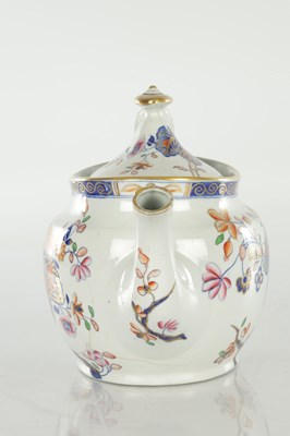 Lot 30 - A 19TH CENTURY SPODE BONE CHINA TEAPOT