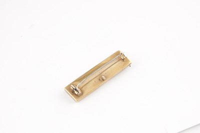 Lot 173 - A 19TH CENTURY GOLD METAL AND ENAMEL BROOCH/TIE PIN