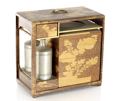 Lot 483 - A JAPANESE MEIJI PERIOD LACQUERWORK JUBAKO PICNIC SET