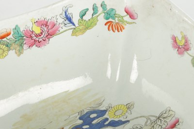 Lot 25 - A 19TH CENTURY SPODE SALAD BOWL