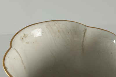 Lot 36 - A 19TH CENTURY CAPODIMONTE PORCELAIN JARDINIERE