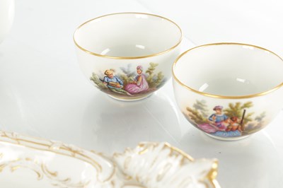 Lot 74 - AN EARLY 20TH CENTURY MEISSEN PORCELAIN TETE A TETE SET