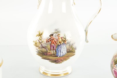 Lot 74 - AN EARLY 20TH CENTURY MEISSEN PORCELAIN TETE A TETE SET