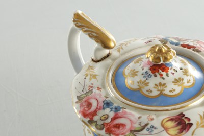 Lot 47 - A 19TH CENTURY ENGLISH RIDGWAY TYPE PORCELAIN TEAPOT