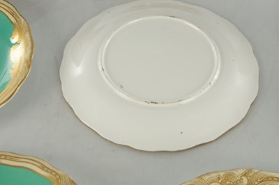 Lot 66 - A 19TH CENTURY ENGLISH PORCELAIN DESSERT SERVICE