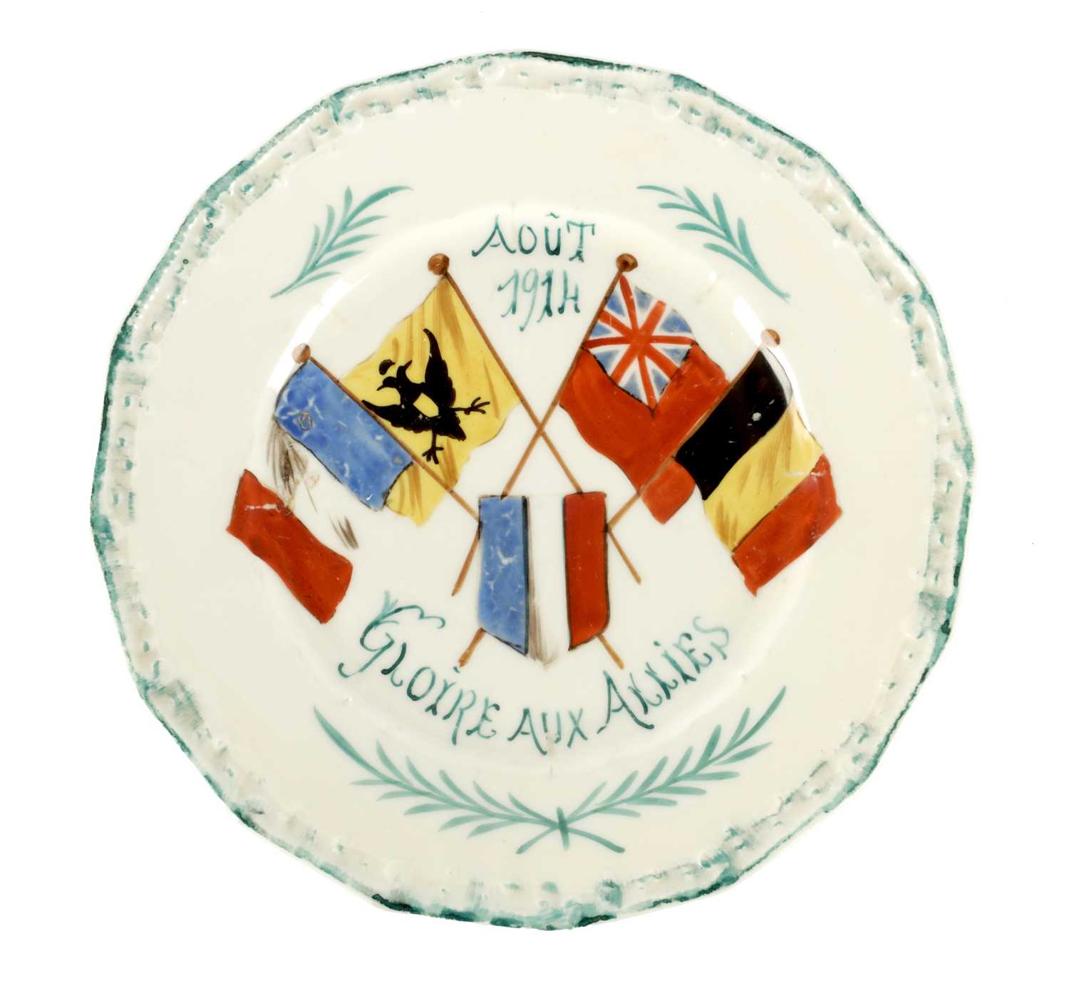Lot 22 - AN EARLY 20TH CENTURY FRENCH WW1 COMMEMORATIVE PORCELAIN PLATE
