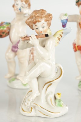 Lot 57 - A COLLECTION OF CONTINENTAL PORCELAIN FIGURES