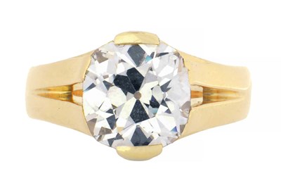 Lot 180 - A VICTORIAN 18CT GOLD 4.38CT SINGLE STONE DIAMOND RING