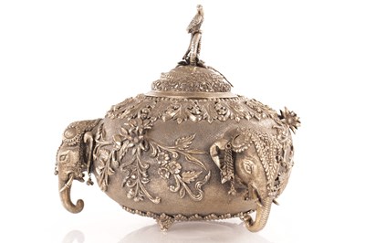 Lot 304 - A LATE 19TH CENTURY INDIAN SILVER METAL LIDDED CENTRE PIECE