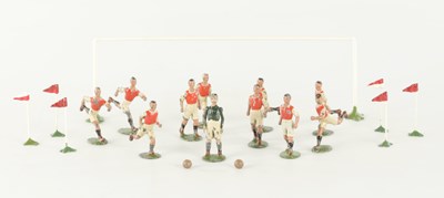 Lot 554 - A FULL SET OF EARLY 20TH CENTURY BRITTAINS LEAD ARSENAL FOOTBALL PLAYERS