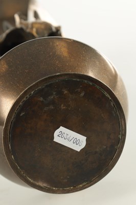 Lot 580 - AN ART NOUVEAU FRENCH BRONZE VASE