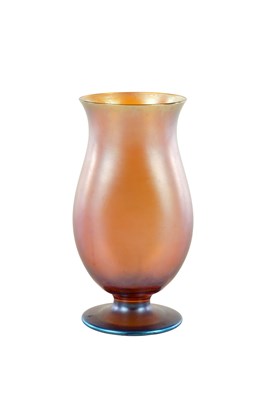 Lot 5 - A WMF 'MYRA KRISTALL' ART DECO GLASS VASE