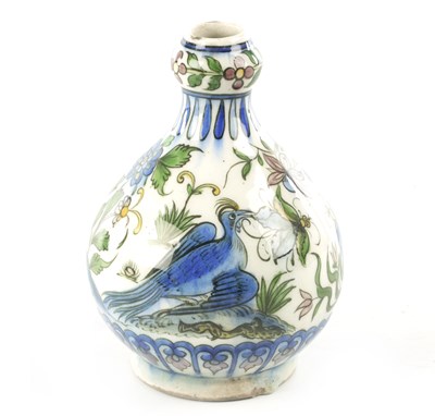 Lot 81 - AN 18TH/19TH CENTURY PERSIAN PORCELAIN BOTTLE VASE