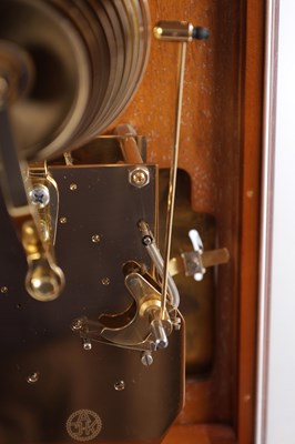 Lot 1055 - COMMITTI, LONDON. A LATE 20TH CENTURY "QUEEN ANNE" QUARTER CHIMING BURR WALNUT BRACKET CLOCK