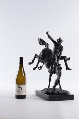 Lot 510 - A GOOD 20TH CENTURY BRONZE SCULPTURE OF A BUCKING BRONCO