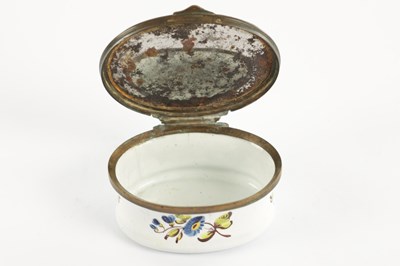 Lot 573 - AN 18TH CENTURY STAFFORDSHIRE ENAMEL PATCH BOX