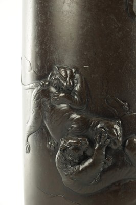 Lot 170 - A LARGE PAIR OF JAPANESE MEIJI PERIOD BRONZE VASES BY MIAYO