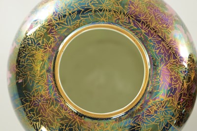 Lot 32 - A FINE PAIR OF 20TH CENTURY DAISY MAKEIG-JONES WEDGWOOD FAIRYLAND LUSTRE MALFREY GINGER JARS AND COVERS