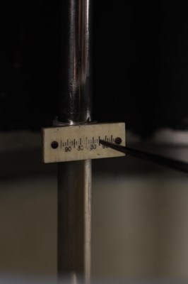 Lot 950 - AN EXTREMELY RARE OBSERVATORY TANK REGULATOR BY THOMAS MERCER, NO.500