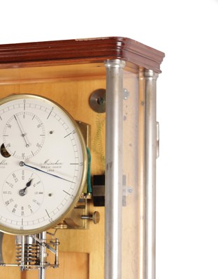 Lot 1072 - EX. ELGIN WATCH COMPANY RIEFLER OBSERVATORY REGULATOR CLOCK