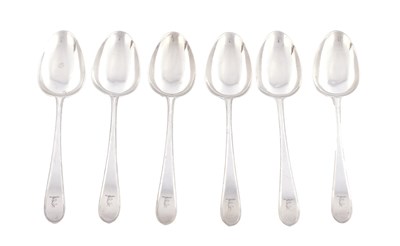 Lot 466 - A SET OF SIX GEORGE III SILVER DESSERT SPOONS