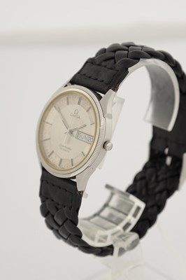 Lot 357 - A GENTLEMAN'S VINTAGE STEEL OMEGA SEAMASTER WRISTWATCH