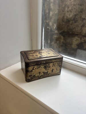 Lot 50 - A 19TH CENTURY CHINESE EXPORT LACQUERWORK TEA CADDY
