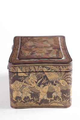 Lot 50 - A 19TH CENTURY CHINESE EXPORT LACQUERWORK TEA CADDY