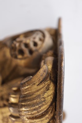 Lot 589 - A PAIR OF 18TH CENTURY CARVED GILTWOOD WALL BRACKETS