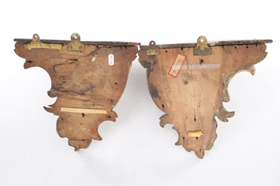 Lot 589 - A PAIR OF 18TH CENTURY CARVED GILTWOOD WALL BRACKETS