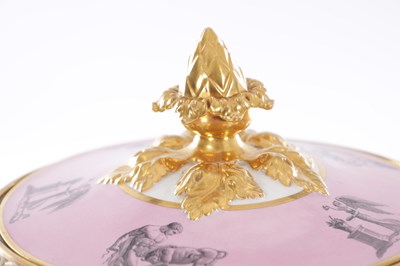 Lot 11 - AN IMPRESSIVE PAIR OF EARLY 19TH CENTURY WORCESTER BARR FLIGHT & BARR LIDDED ICE PAILS